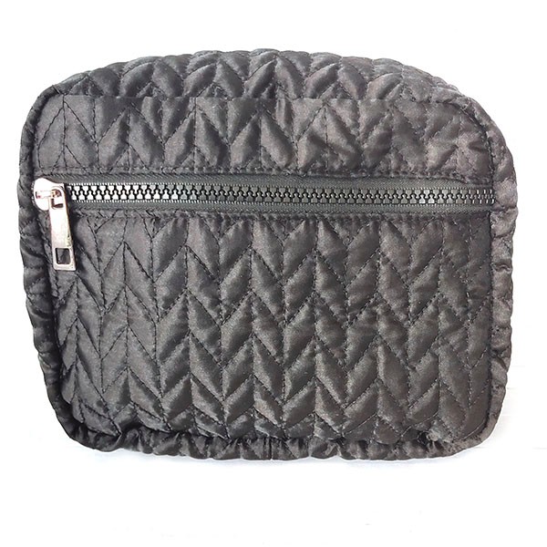 quilting seam cosmetic bag