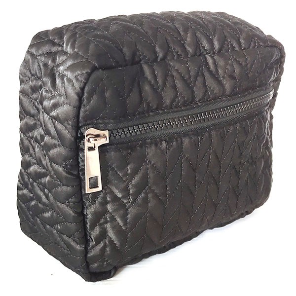 quilting seam cosmetic bag